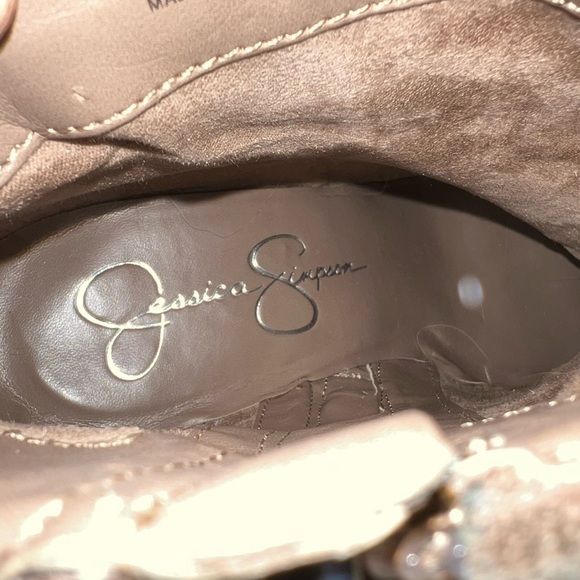 Jessica Simpson Cassley Brown Ankle Boots - Picture 11 of 12